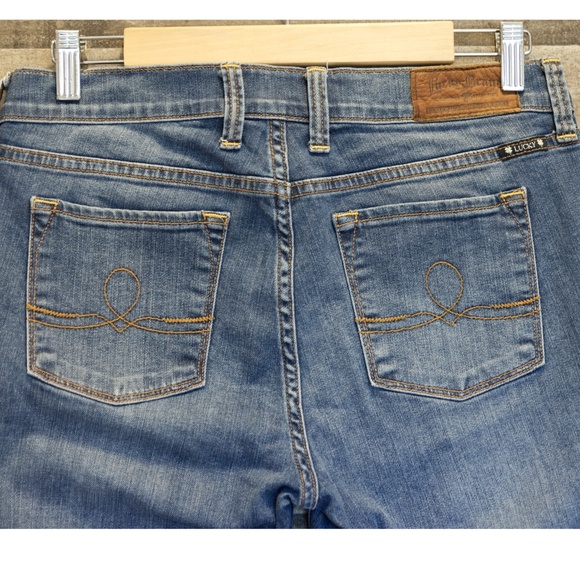 Lucky Brand Sophia Straight Leg Jeans Size 10/30 - Picture 3 of 8